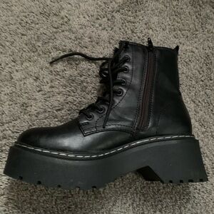 Black chunky combat boot